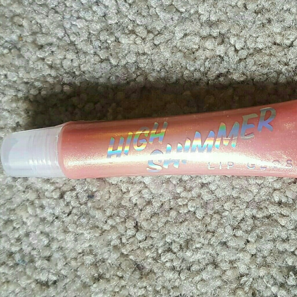 Forever 21 lip gloss.